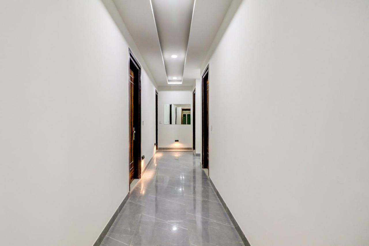 Oyo Flagship 80318 Hotel Sai Plaza Near Indira Gandhi International Airport New Delhi Exteriör bild